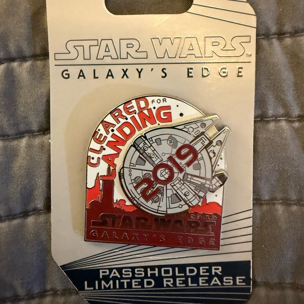 Star Wars Galaxy's Edge Limited Release Pin